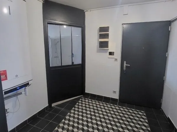 Appartement 104m² Rez-de-jardin 250m² + Garage - Reims Centre