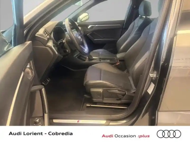 Audi Q3 sportback 35 tdi 150ch s line s tronic 7 — photo 7