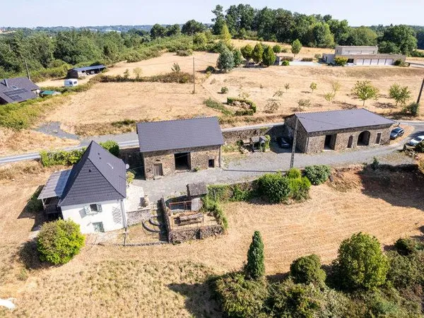 Corps de Ferme de 6 pièces principales