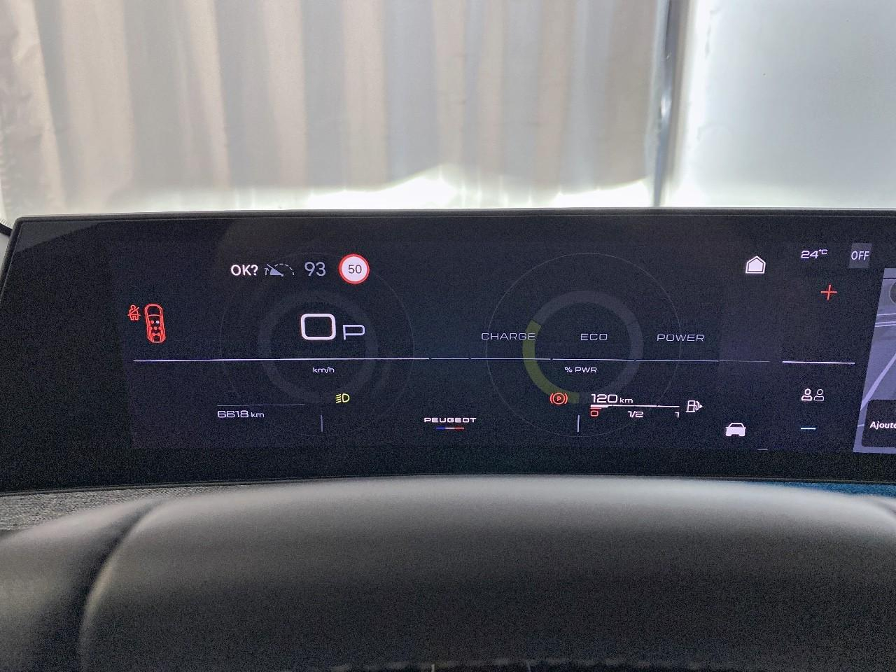 Peugeot 5008 hybrid 145 ch e-dcs6 allure — photo 13