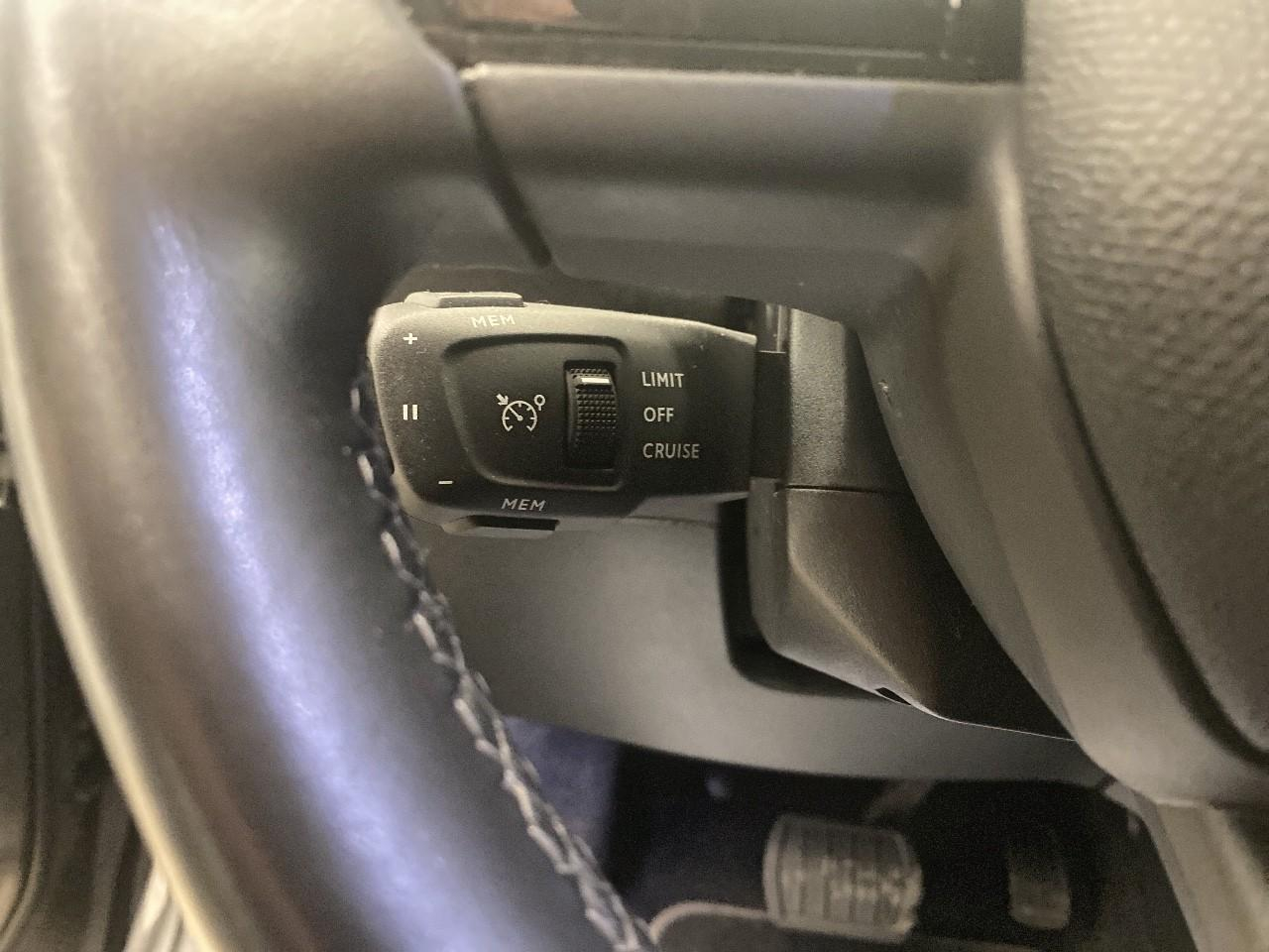 Ds Ds 3 crossback bluehdi 130 eat8 faubourg — photo 19