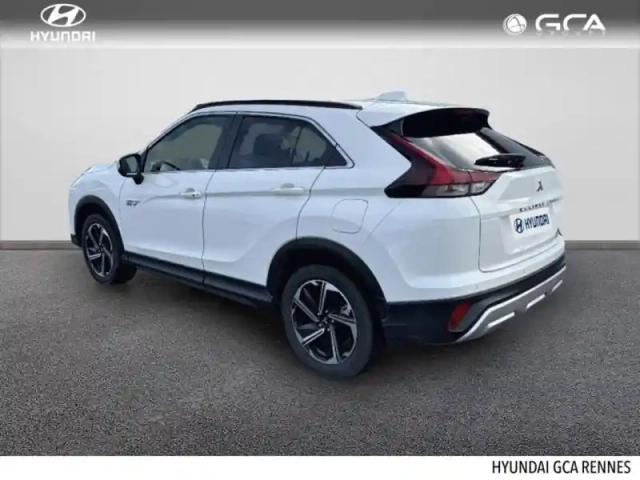 Mitsubishi Eclipse cross 2.4 mivec phev 188ch business 4wd 2023 — photo 2