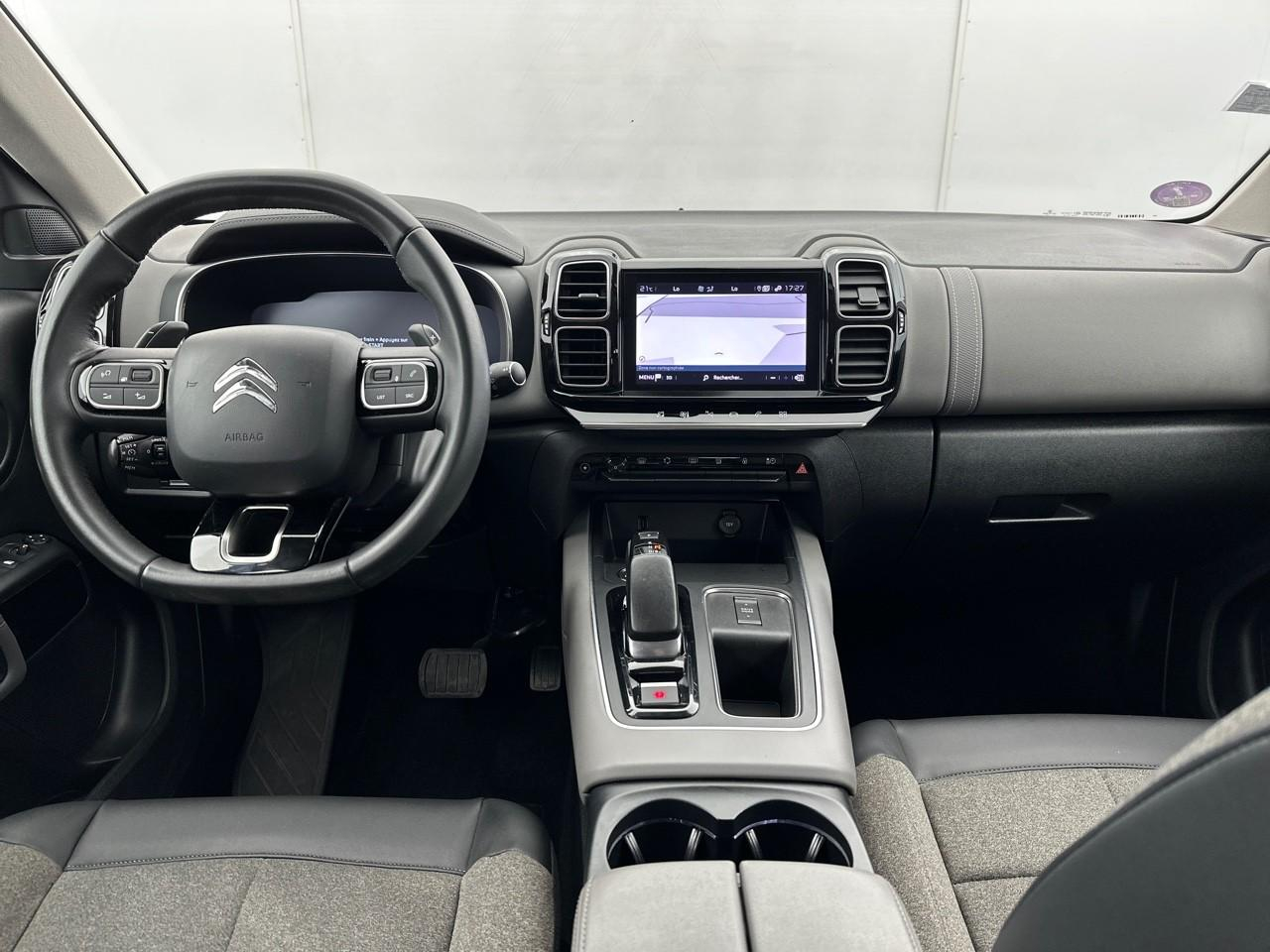 Citroën C5 Aircross hybride rechargeable 225 s&s e-eat8 business — photo 11