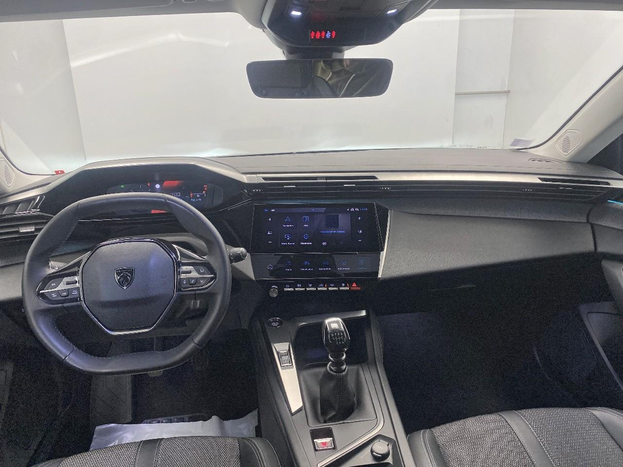Peugeot 308 sw puretech 130ch s&s bvm6 allure pack — photo 8
