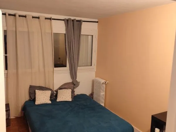 Chambre en colocation fille