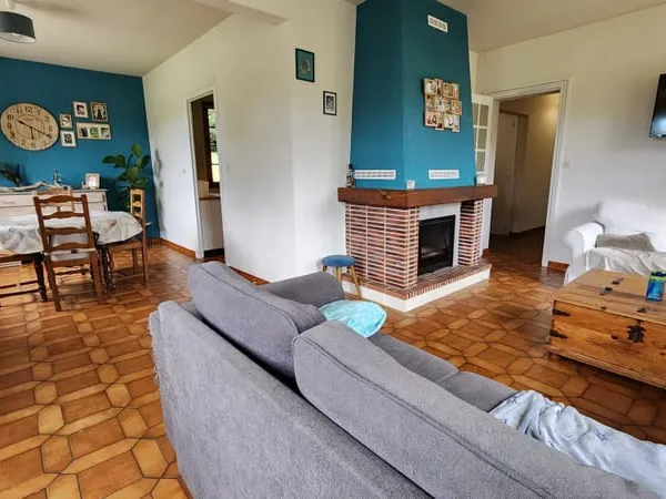 EXCLUSIVITÉ BRUGES, A VENDRE Maison 110,90 m² sur terrain de 3778 m² avec sous sol complet
