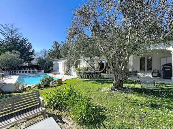 VILLA INDIVIDUELLE PLAIN PIED 145M2 ET 2 STUDIOS