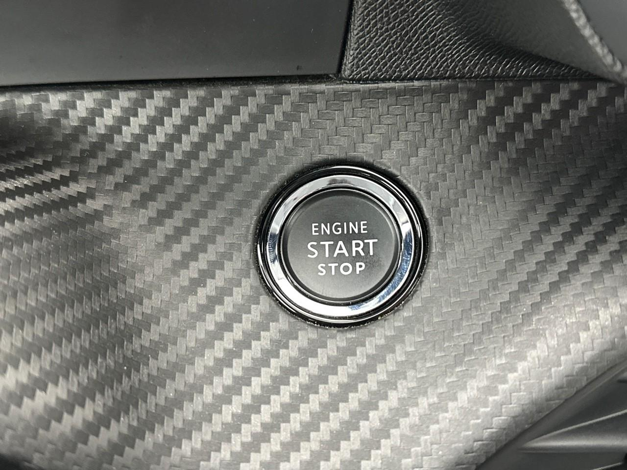 Peugeot 2008 puretech 130 s&s bvm6 allure — photo 28