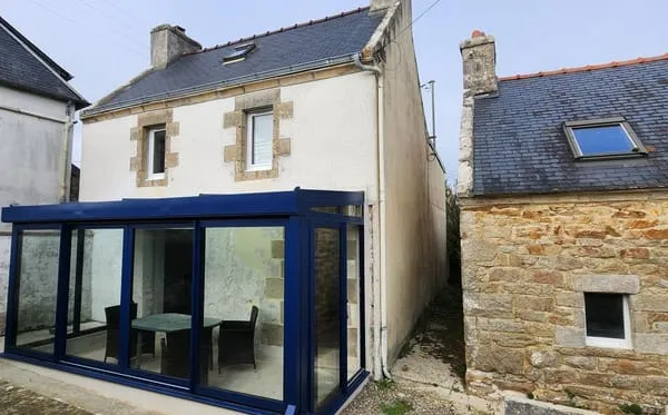 Maison à rénover à Plogoff proche de la mer.