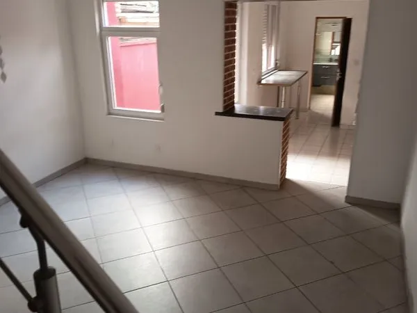 Maison 4 chambres jardin garage a louer