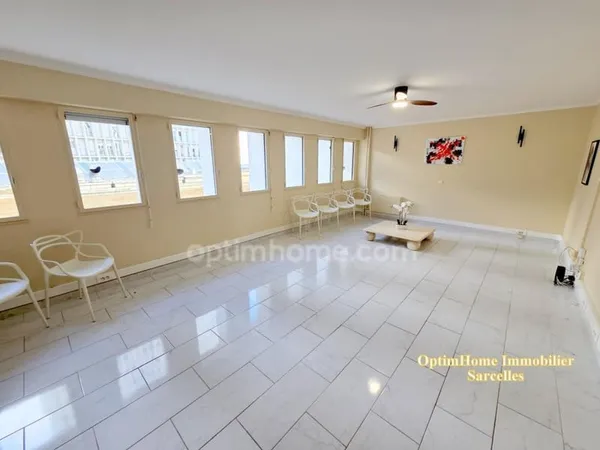 Sarcelles - Paul Valéry - 1er étage - F5 / 3 Chambres - 106 m2 - 178 000 € FAI