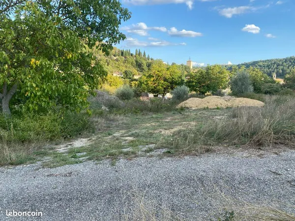 Terrain constructible à vendre Riez 04500