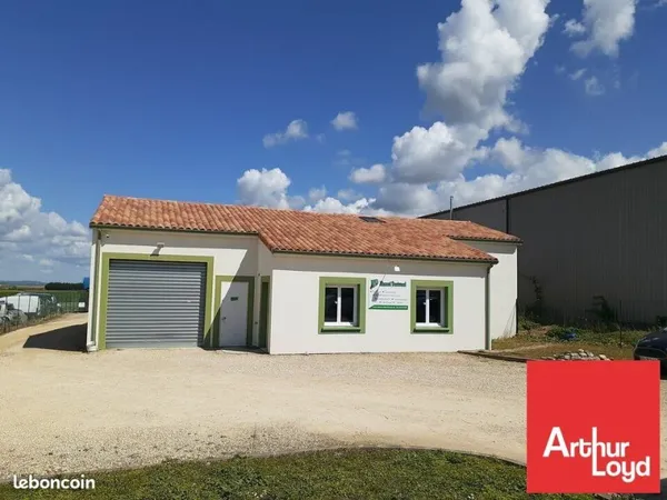 LOCAL D'ACTIVITE 400 m² CISSE