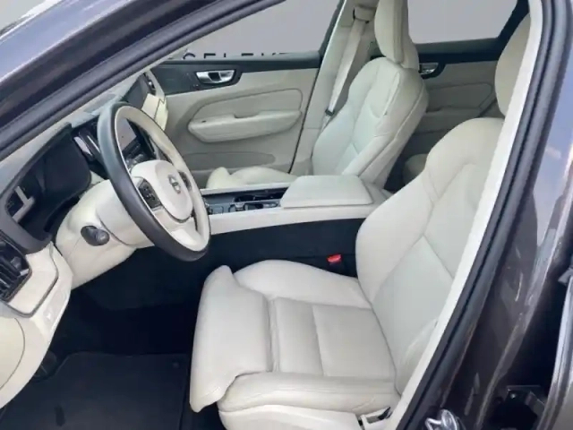 Volvo Xc60 t6 awd 253 + 87ch inscription luxe geartronic — photo 9