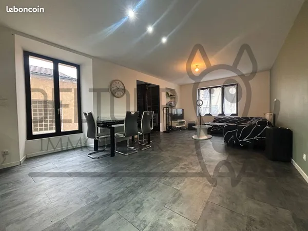 Maison 4 pièces 161 m²