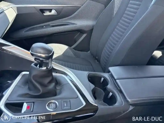 Peugeot 3008 1.2 puretech 130ch s&amp;s style — photo 12