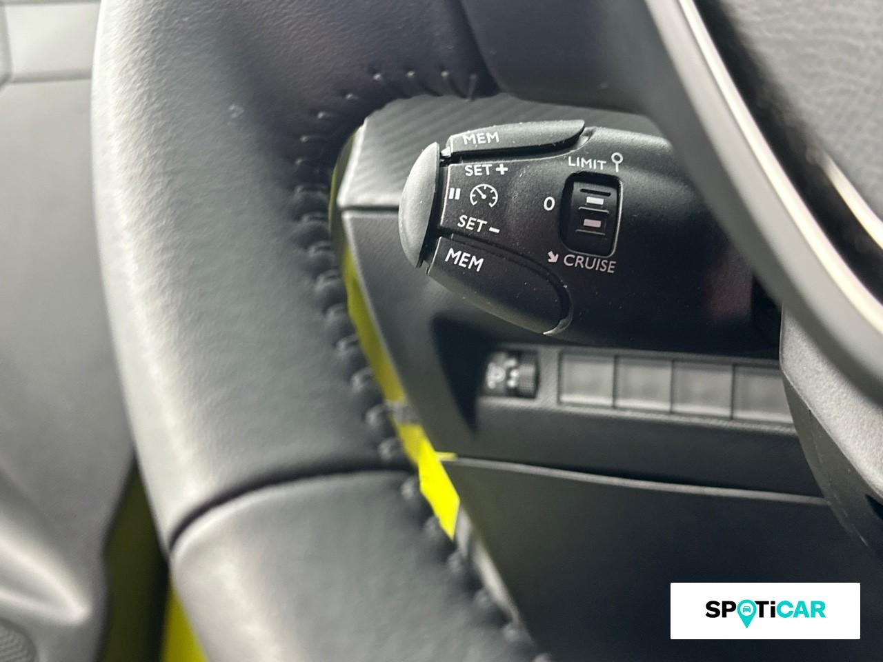 Peugeot 208 1.2 hybrid 100ch style e-dcs6 — photo 17