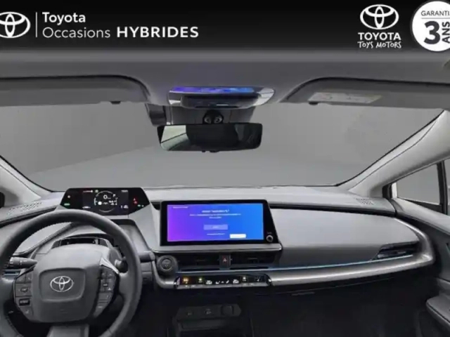 Toyota Prius hybride rechargeable 223ch design phe — photo 8