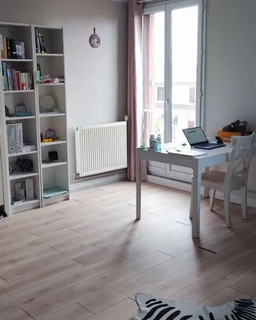1 280 en très bon état - 64m2