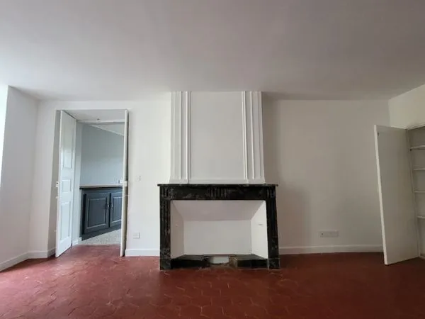 Bel appartement T3 Saint-Jean-du-Bruel
