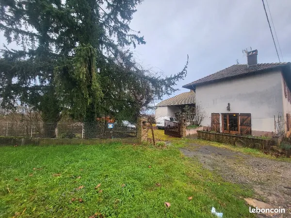 Propriété 6 pièces 153 m²