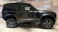 Land-Rover Defender 90 3.0 D250 Hard Top X-Dynamic SE — photo 4