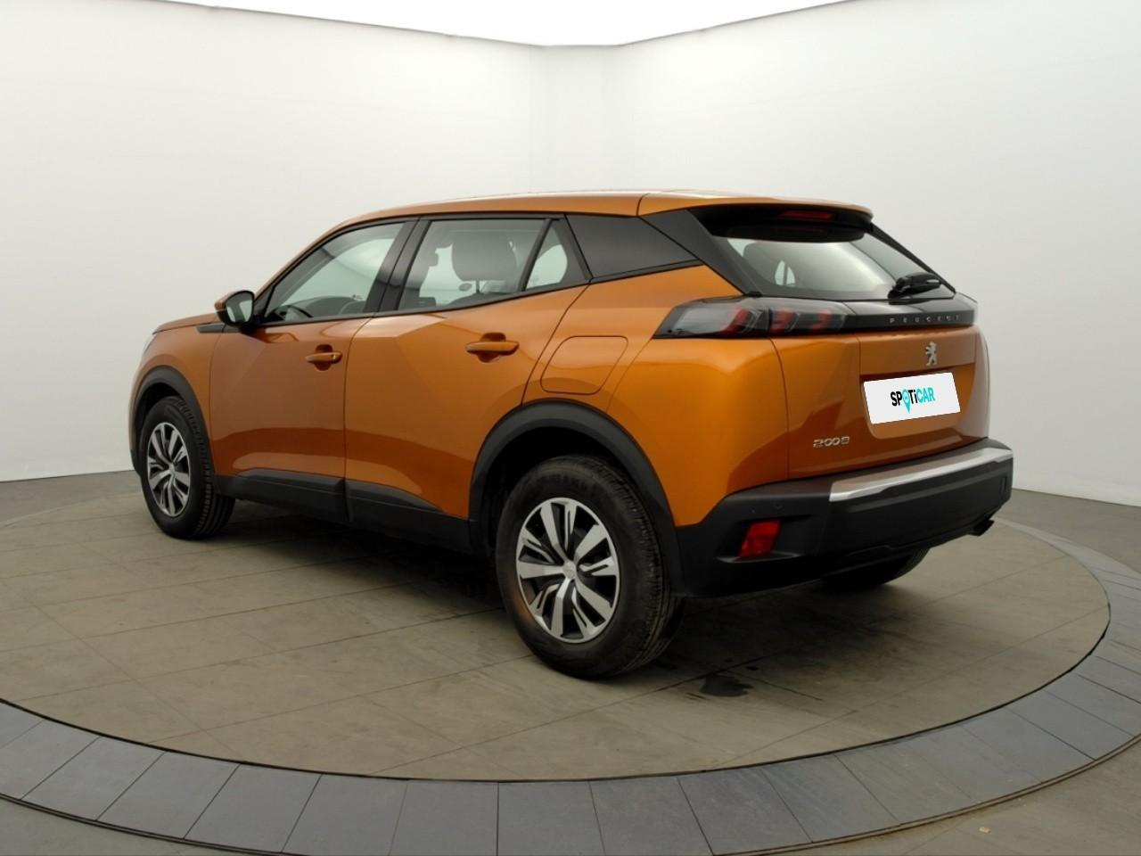 Peugeot 2008 puretech 100 s&s bvm6 active — photo 3