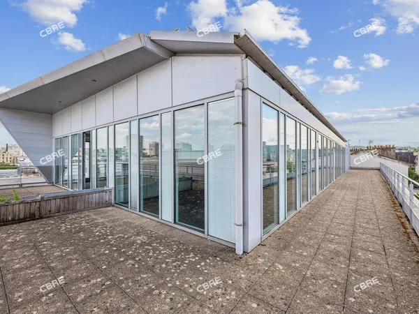 Bureau 2870 m²