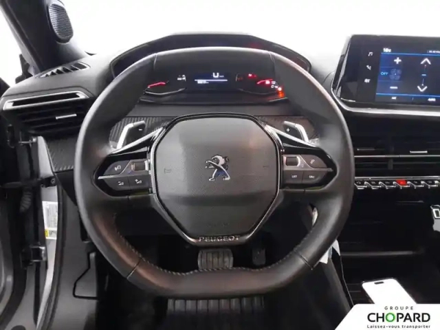 Peugeot 2008 puretech 130 s&amp;s eat8 — photo 16