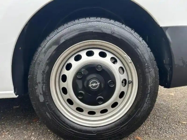 Opel Vivaro fg m 2.0 bluehdi 145ch pack premium connect 3 places + plancher — photo 8