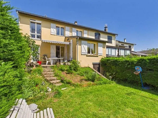 Maison 5 pièces 118 m²