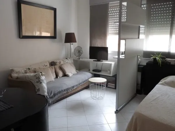 LOCATION meublée studio Cannes