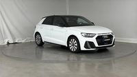 Audi A1 Sportback 30 TFSI 110ch S line S tronic 7 — photo 3