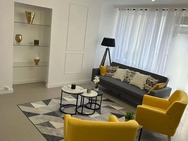 T2 moderne paris 10