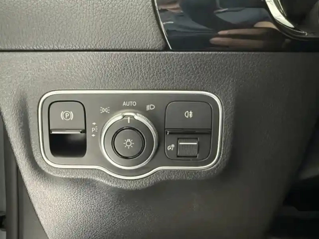 Mercedes Gla 250 e hybrid eq amg line — photo 14