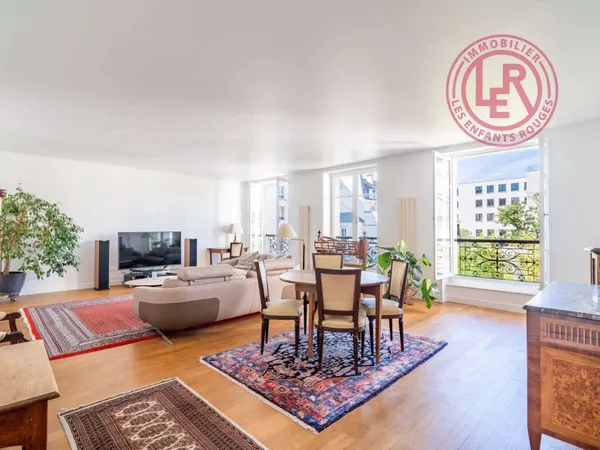 Appartement 5 pièces 142 m²