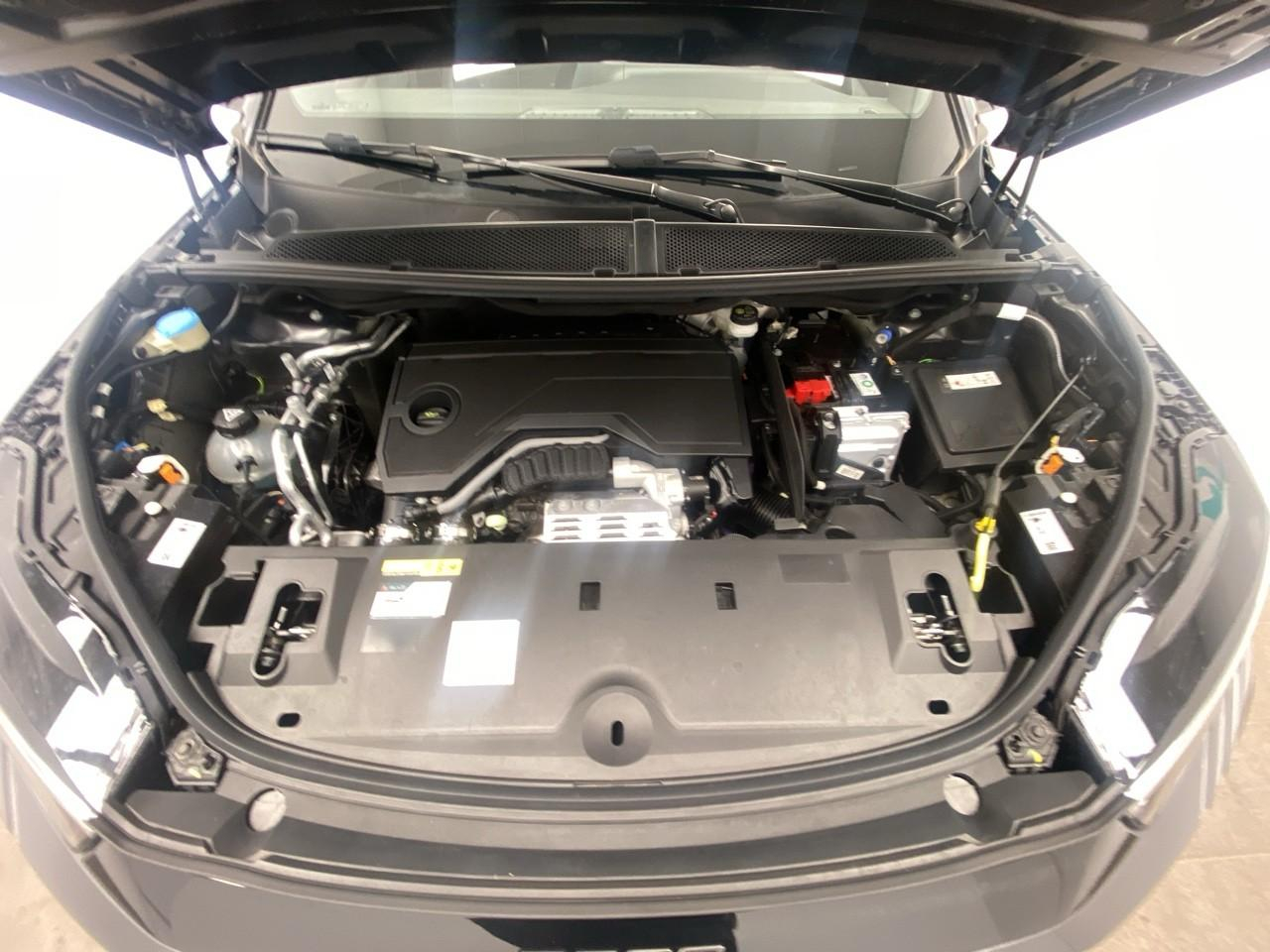 Peugeot 3008 hybrid 145 e-dcs6 allure — photo 14