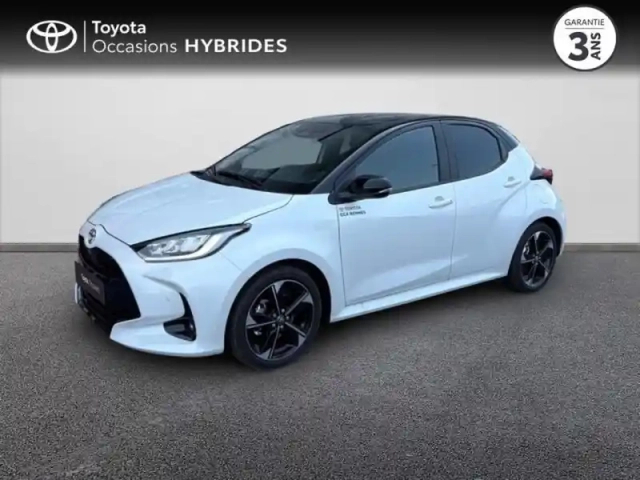 Toyota Yaris 116h design 5p my22