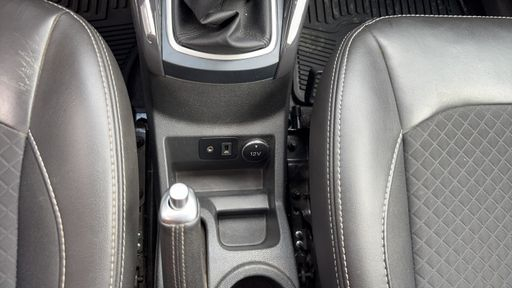 Ford EcoSport 1.0 Ecoboost 125 - Titanium S – 2017 – 39758 km – Essence – Boîte Manuelle — photo 9