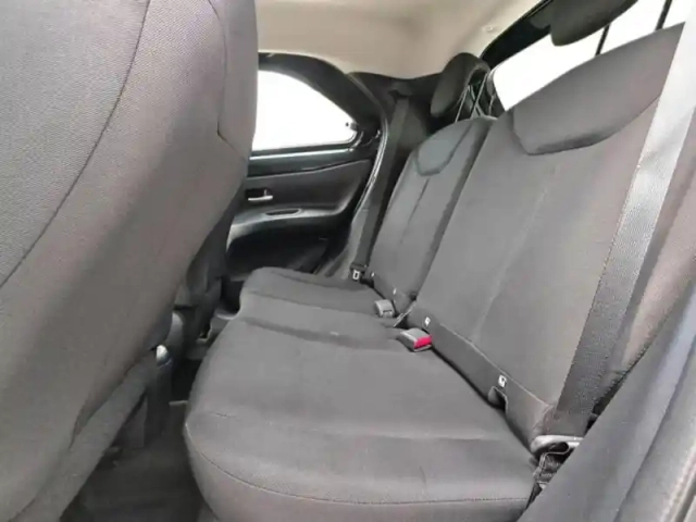 Toyota Aygo x 1.0 vvt-i 72ch dynamic — photo 14
