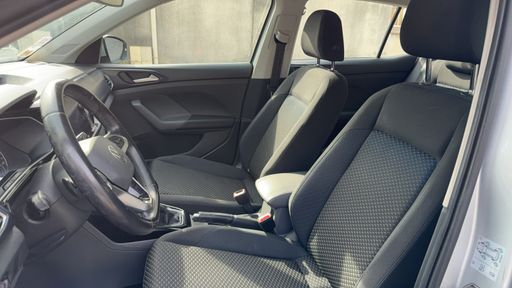 Volkswagen T-Cross 1.0 TSI 115 DSG7 - United – 2020 – 69652 km – Essence – Boîte Automatique — photo 11