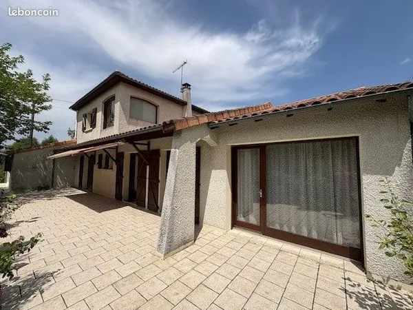 Maison 7 pièces 180 m²