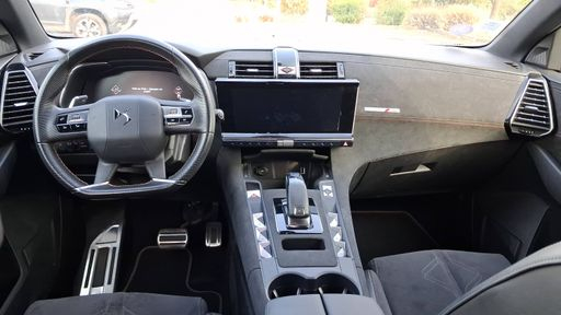 DS DS7 1.2 PureTech 130 EAT8 - Performance Line – 2021 – 46323 km – Essence – Boîte Automatique — photo 23