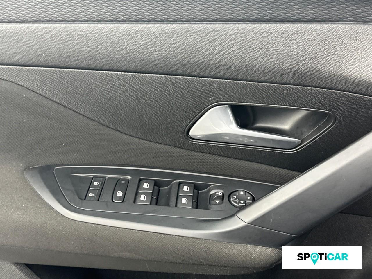 Peugeot 308 1.2 puretech 130ch s&s active pack eat8 — photo 19