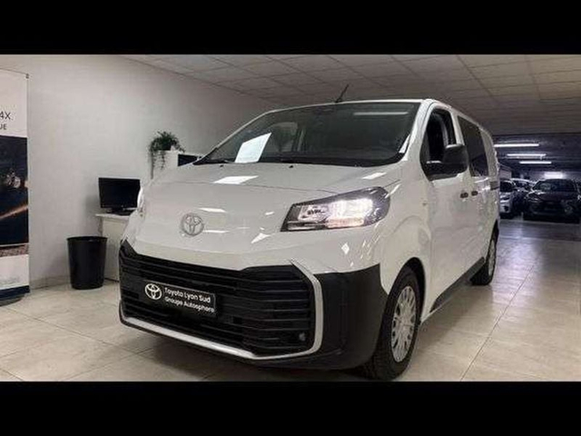 Toyota PROACE Toyota Proace Cabine Approfondie Medium 2.2 D-4D 150 Start Pack Confort BVA 5 places