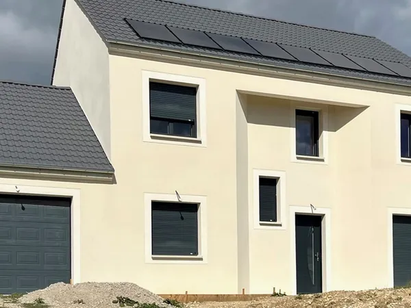 MAISON INDIVIDUELLE 132,14 m² à GUIGNES