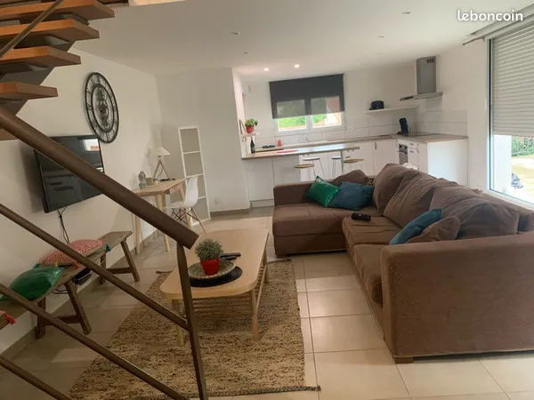 Appartement duplex meublé 60 m2 620 euros