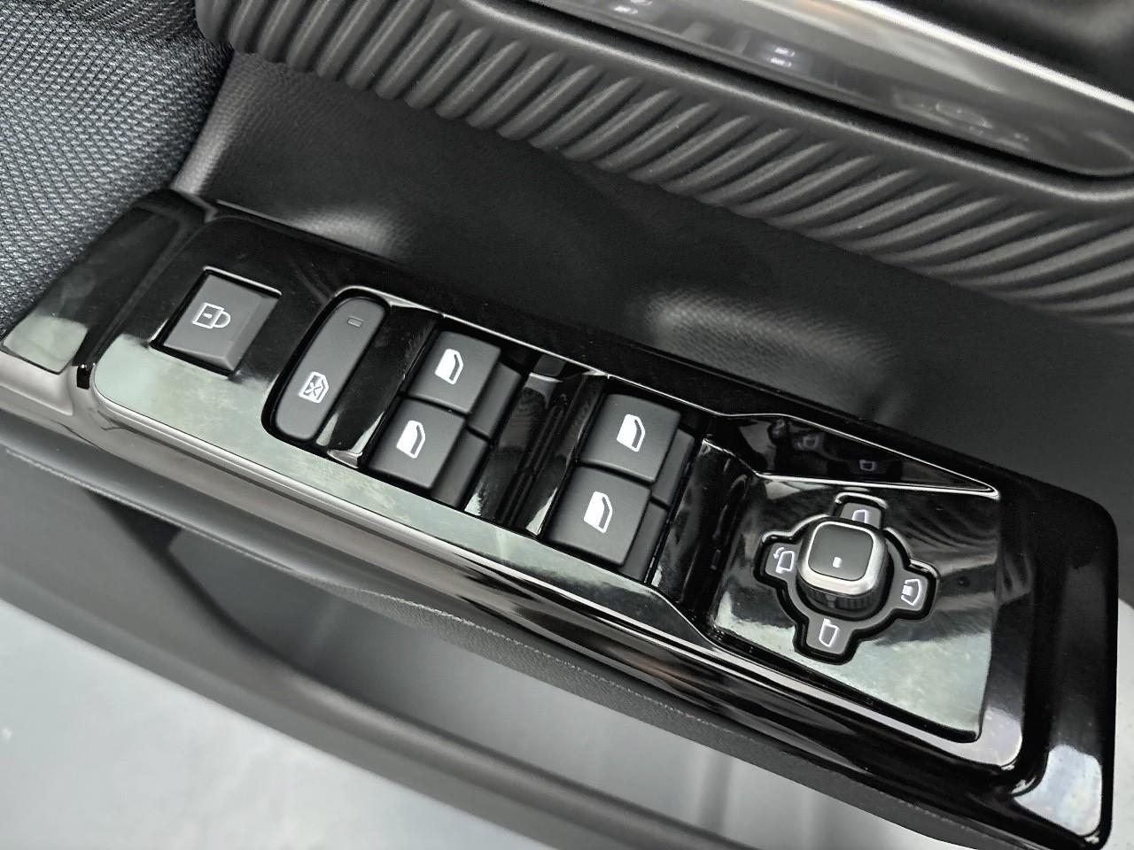 Citroën C5 Aircross hybride 145 ch e-dcs6 max — photo 17