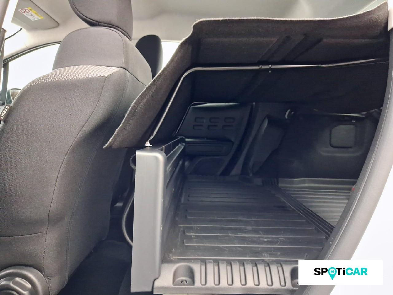 Citroën C3 1.5 bluehdi 100ch s&s bvm 6 feel nav — photo 10