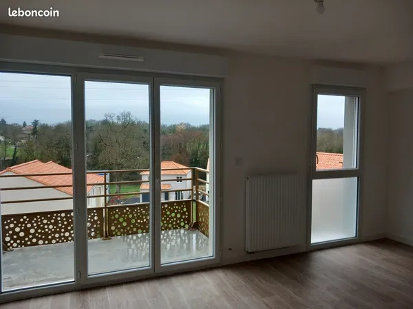 Appartement T2 Bourg sous la Roche